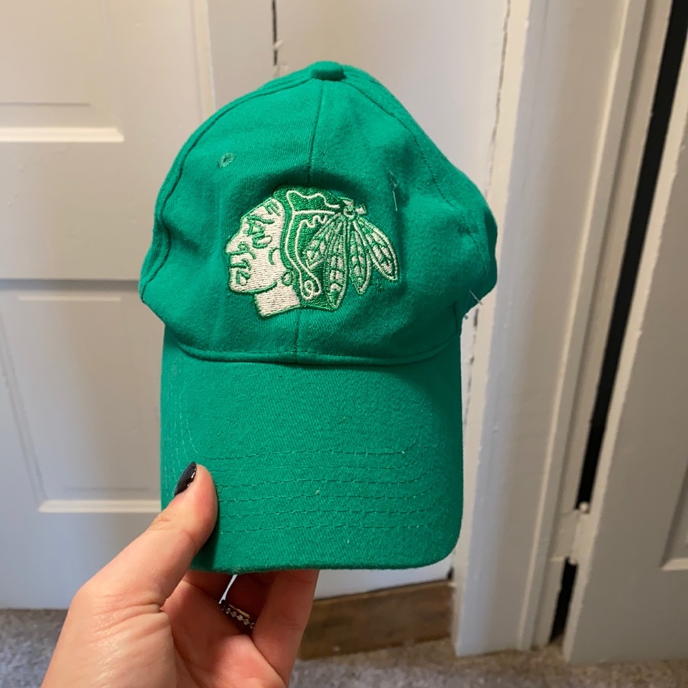 Blackhawks hockey hat